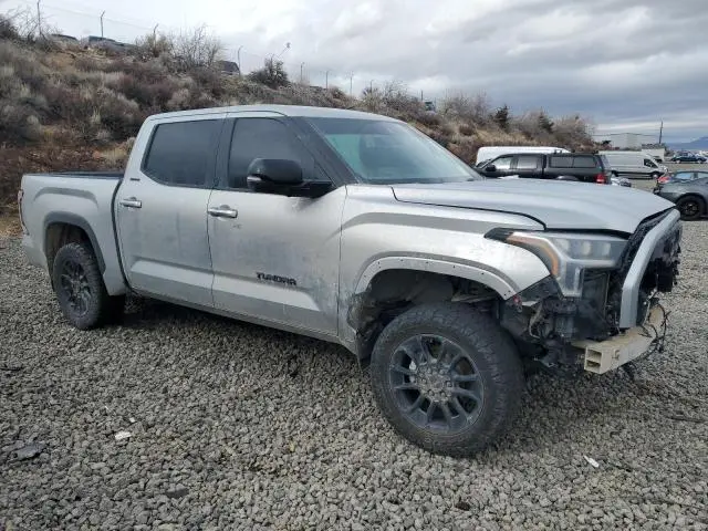 2024 TOYOTA TUNDRA CREWMAX LIMITED  