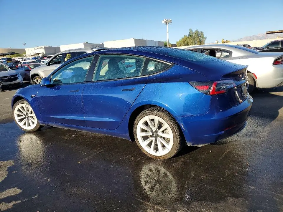 2022 TESLA MODEL 3   