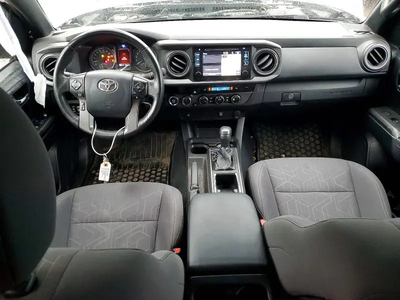2017 TOYOTA TACOMA SR5 V6  
