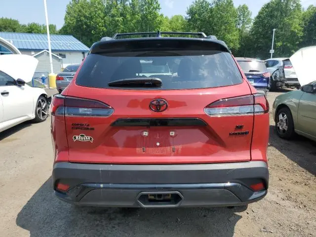 2024 TOYOTA COROLLA CROSS SE  