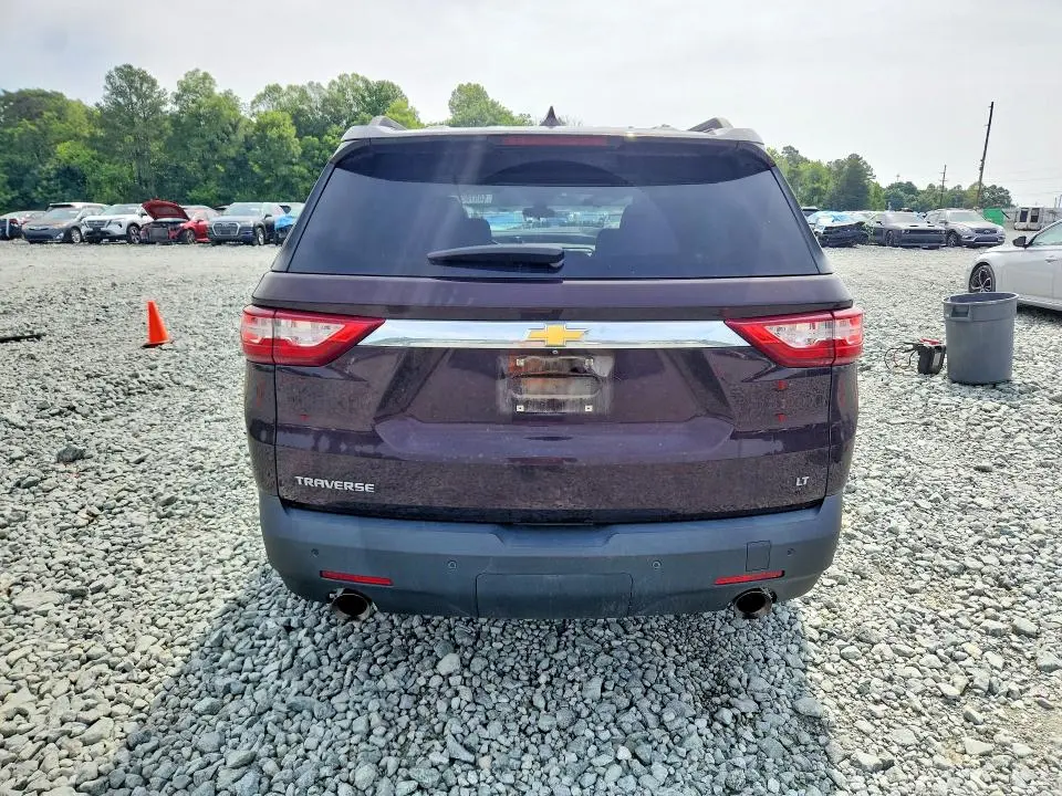 2020 CHEVROLET TRAVERSE LT  