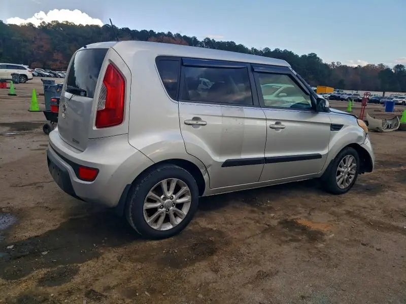 2012 KIA SOUL +  