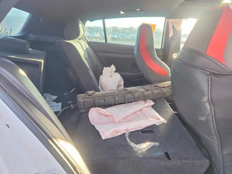 2023 VOLKSWAGEN GTI SE  