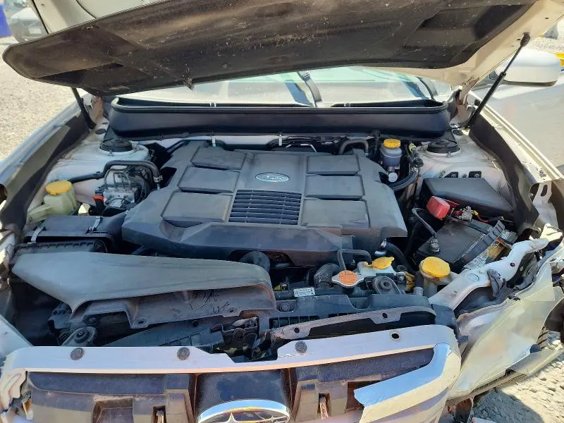 2013 SUBARU OUTBACK 3.6R LIMITED  