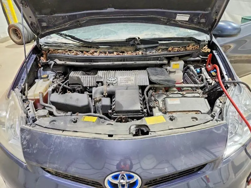 2014 TOYOTA PRIUS TWO  