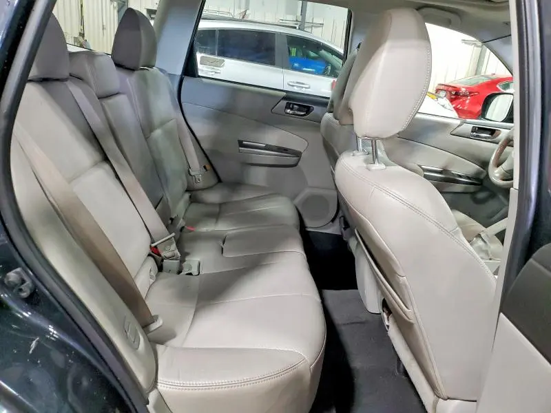 2011 SUBARU FORESTER TOURING  