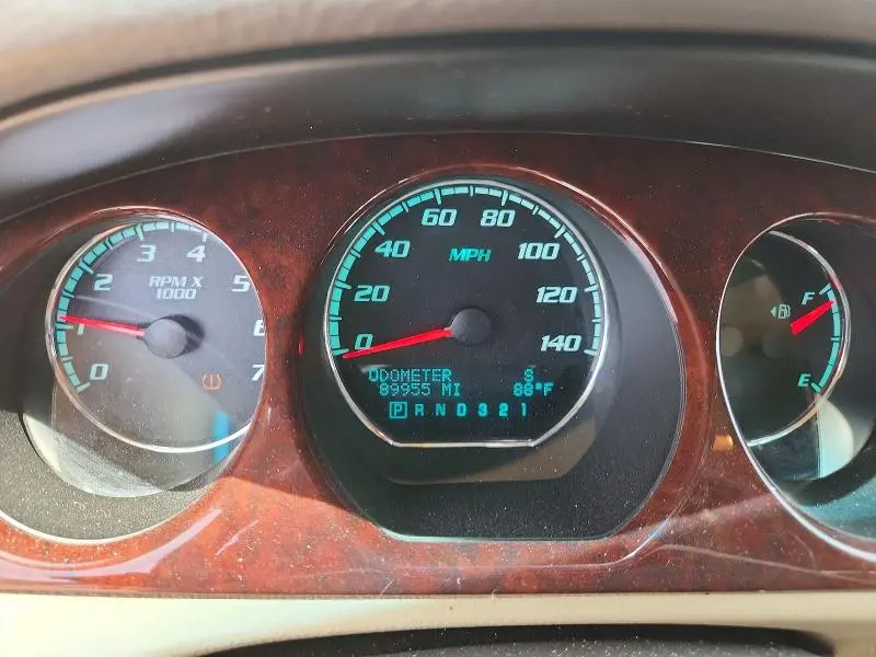 2010 BUICK LUCERNE CX  