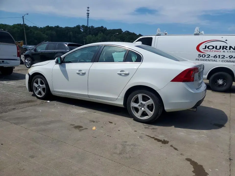 2013 VOLVO S60 T5  