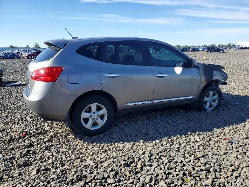 2013 NISSAN ROGUE S  