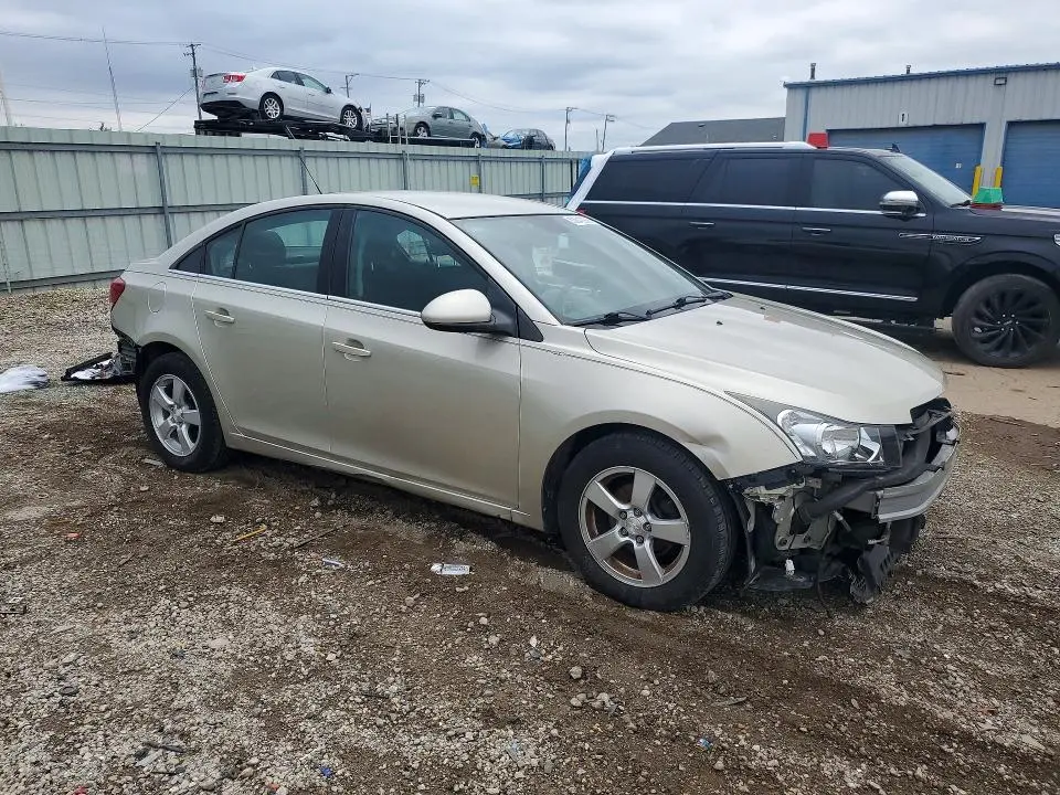 2015 CHEVROLET CRUZE LT  
