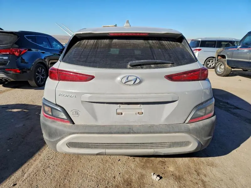 2023 HYUNDAI KONA SE  