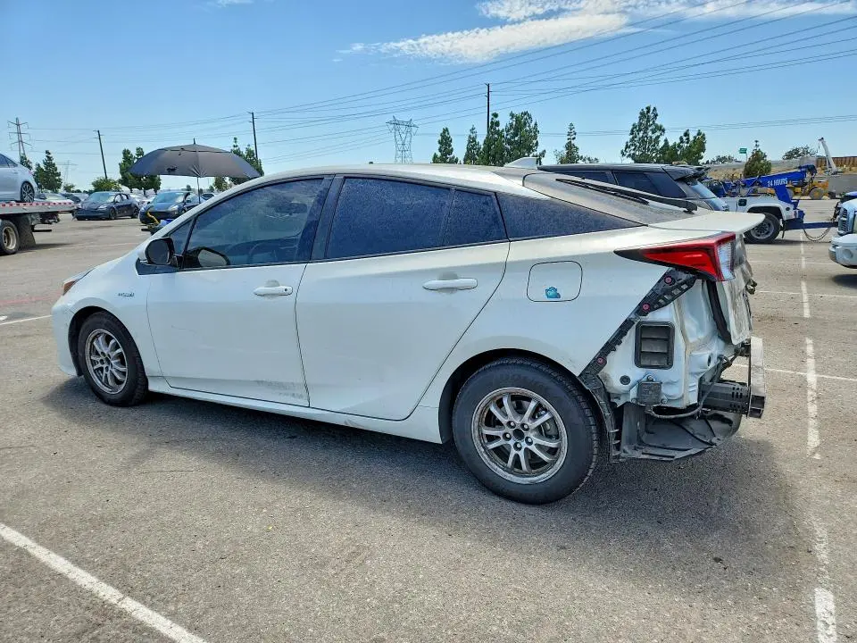 2019 TOYOTA PRIUS LE  