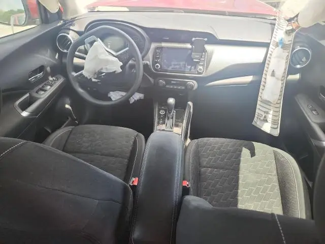 2021 NISSAN KICKS SV  