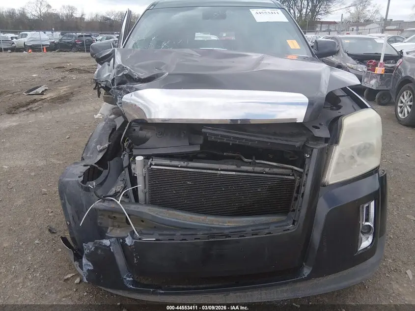 2013 GMC TERRAIN SLE-1