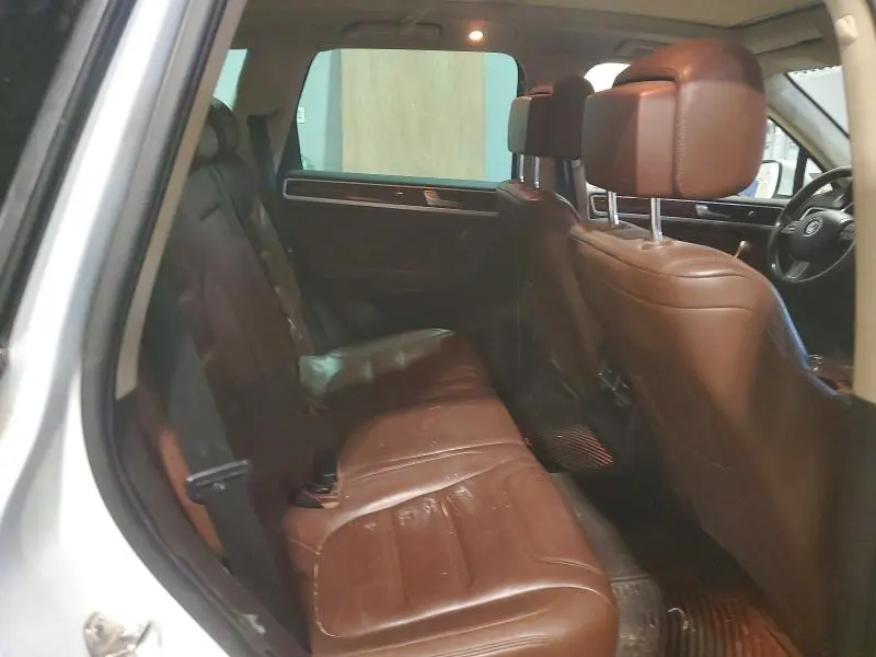 2013 VOLKSWAGEN TOUAREG V6 TDI  