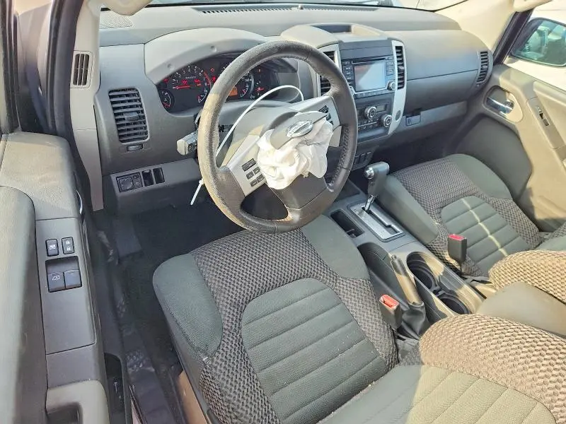 2016 NISSAN FRONTIER SV V6  