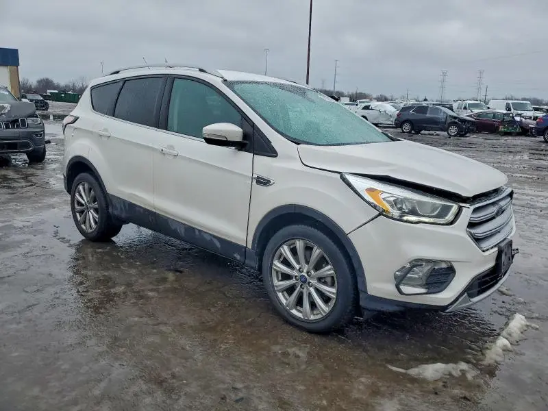2017 FORD ESCAPE TITANIUM  