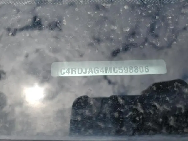 2021 DODGE DURANGO SXT  