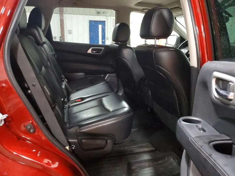 2018 NISSAN PATHFINDER PLATINUM  