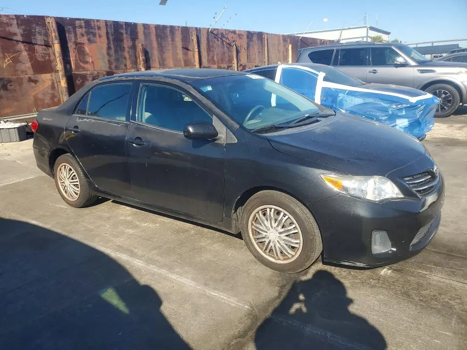 2013 TOYOTA COROLLA LE  
