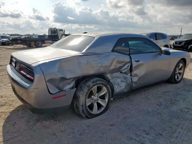 2016 DODGE CHALLENGER SXT  