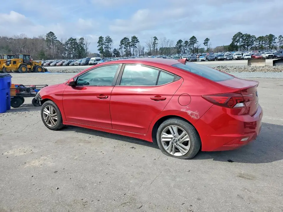 2019 HYUNDAI ELANTRA SE  