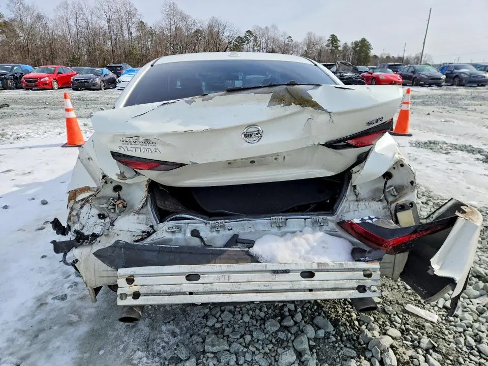 2019 NISSAN ALTIMA 2.5 SR  