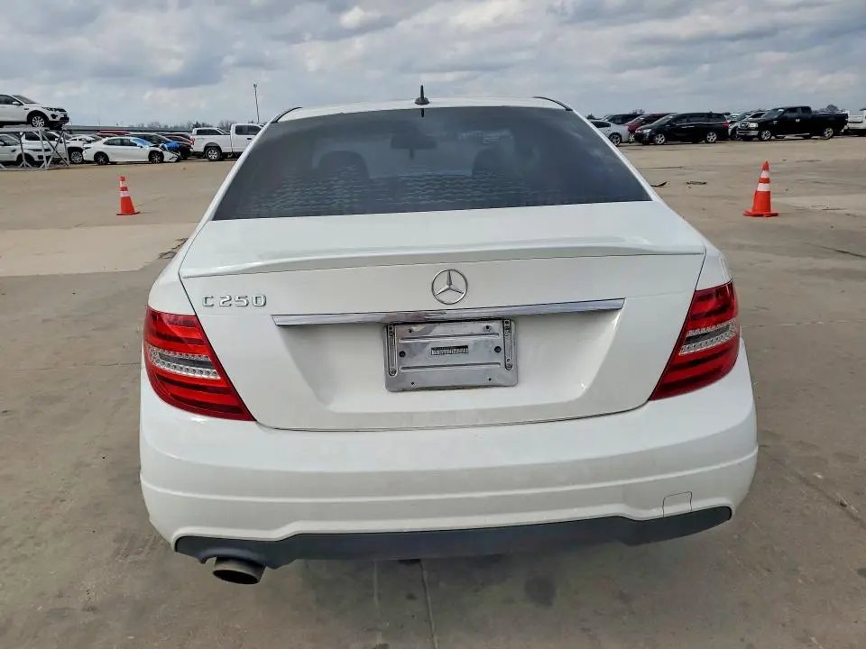 2014 MERCEDES-BENZ C 250  