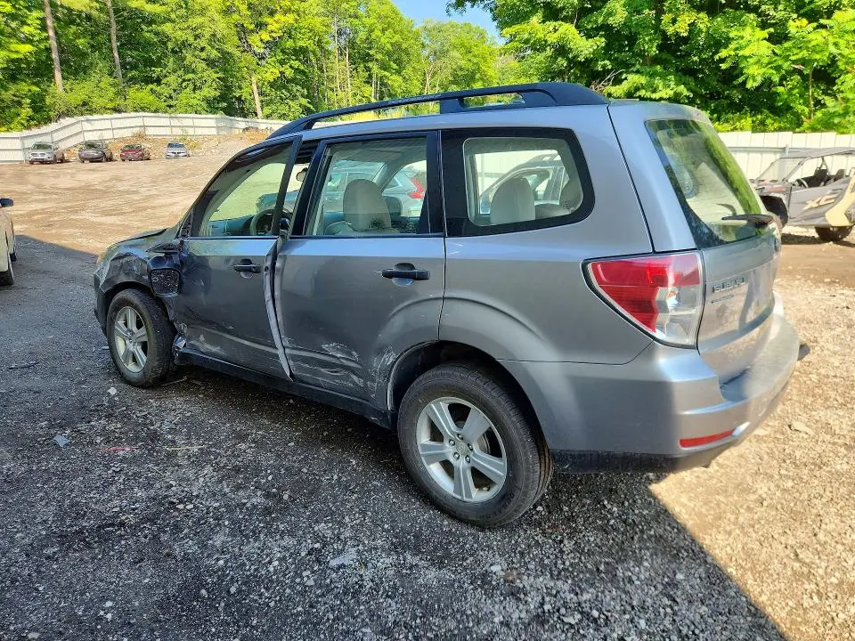 2011 SUBARU FORESTER 2.5X  