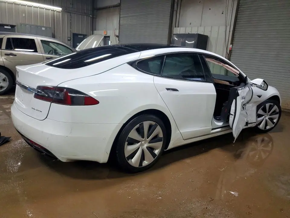 2020 TESLA MODEL S   