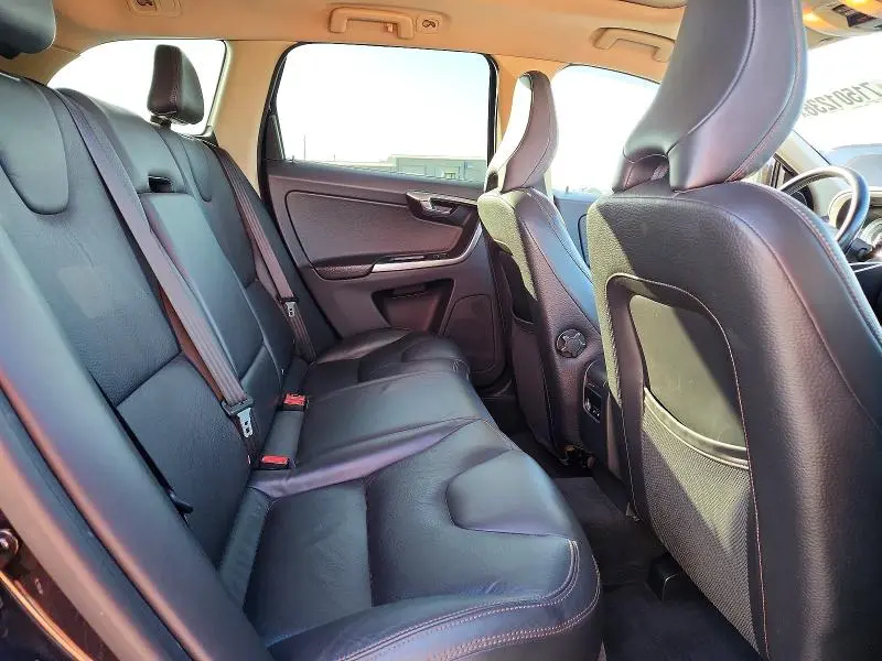 2012 VOLVO XC60 3.2  