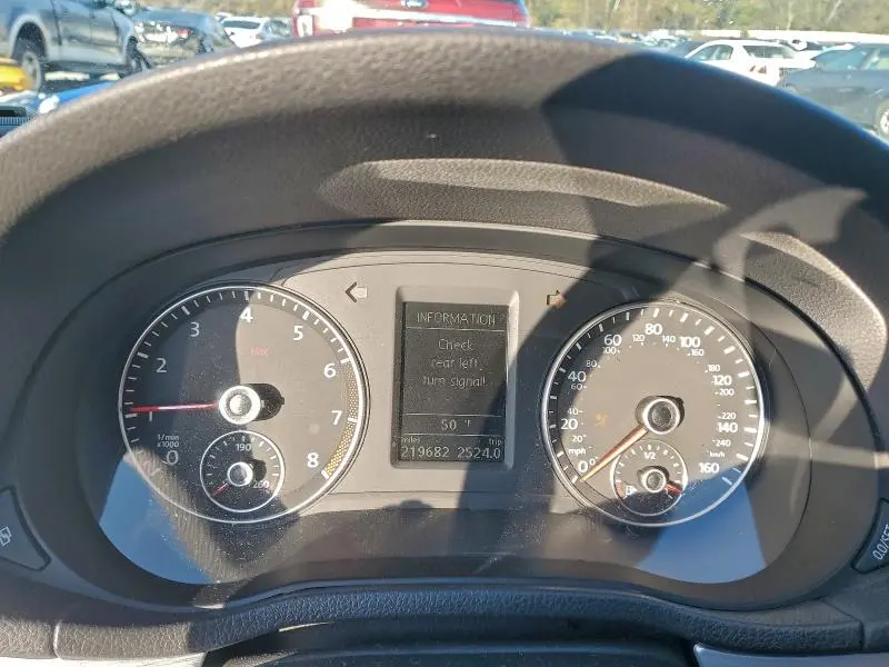 2012 VOLKSWAGEN PASSAT SE  