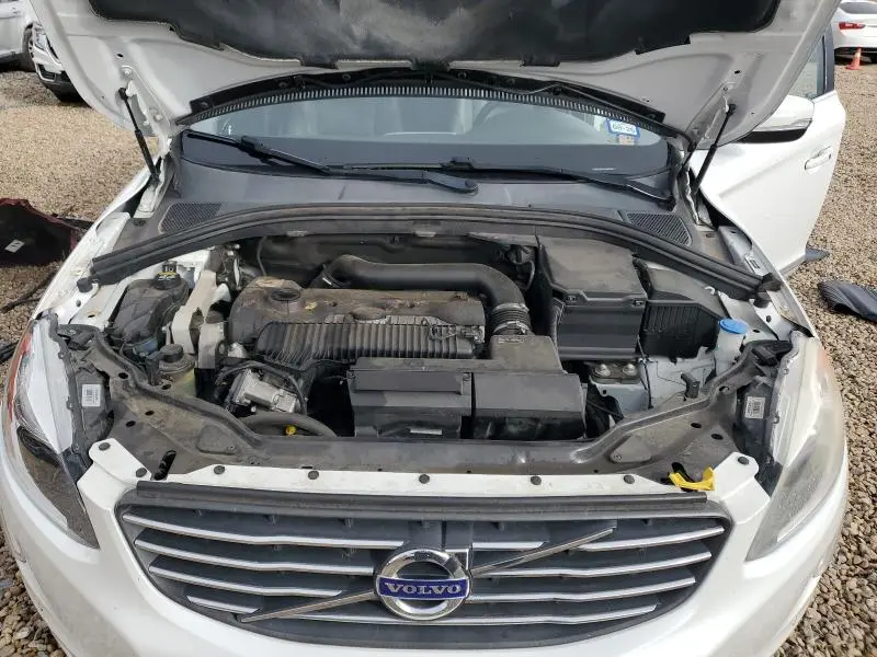 2016 VOLVO XC60 T5 PREMIER  