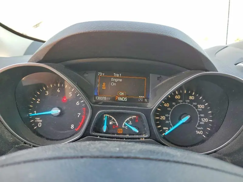 2017 FORD ESCAPE SE  