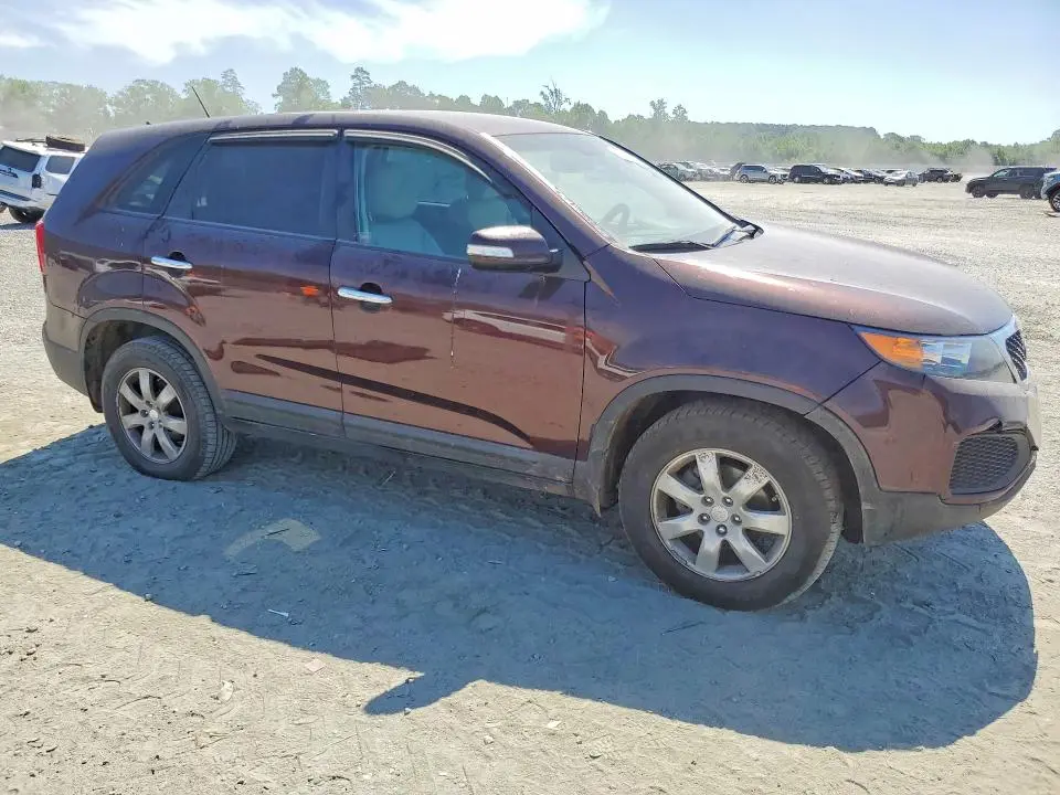 2011 KIA SORENTO LX  