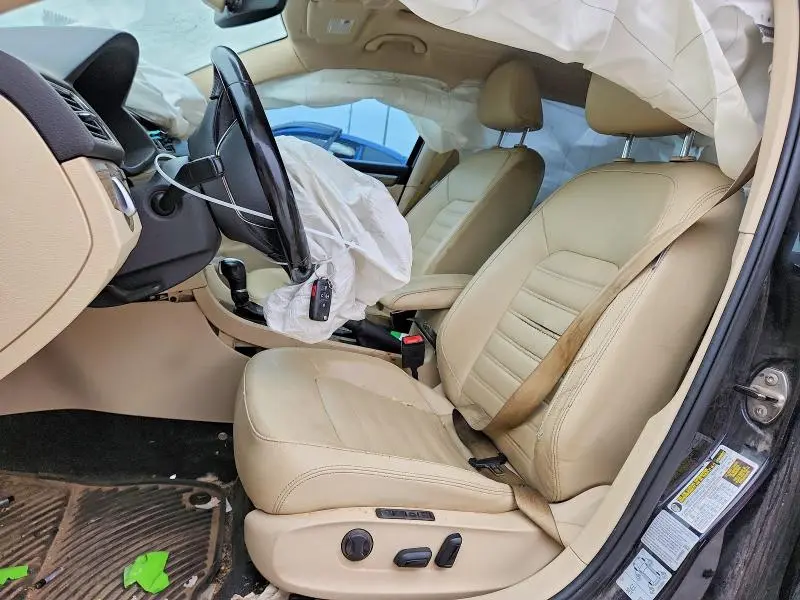 2017 VOLKSWAGEN PASSAT SEL PREMIUM  