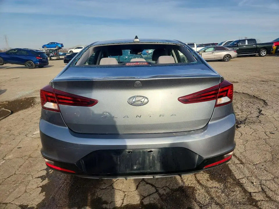 2019 HYUNDAI ELANTRA SEL  