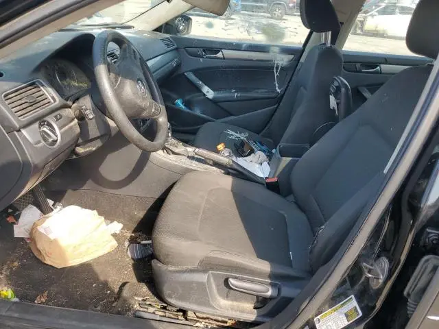 2013 VOLKSWAGEN PASSAT S  