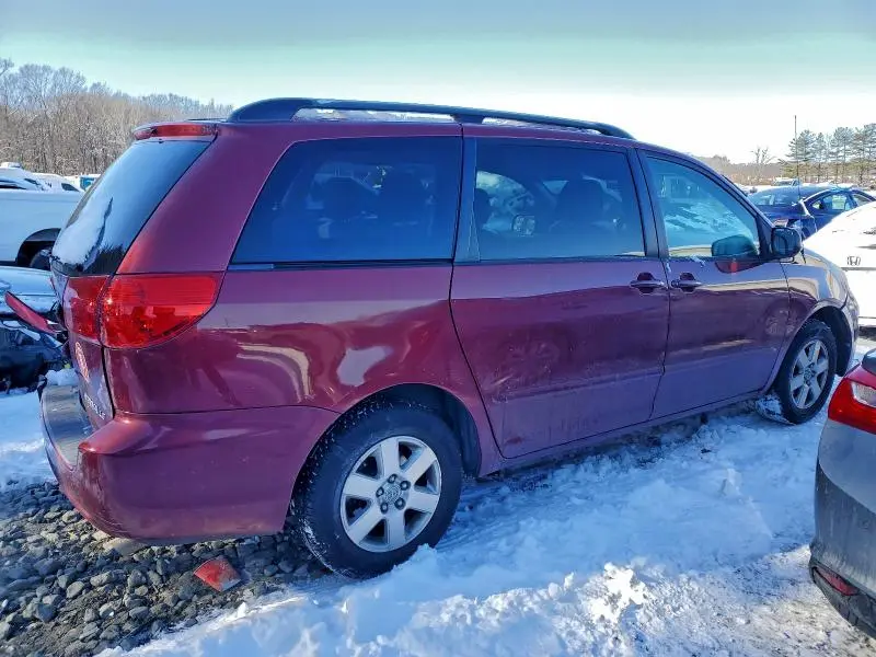 2010 TOYOTA SIENNA CE  
