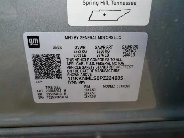 2023 GMC ACADIA SLT  