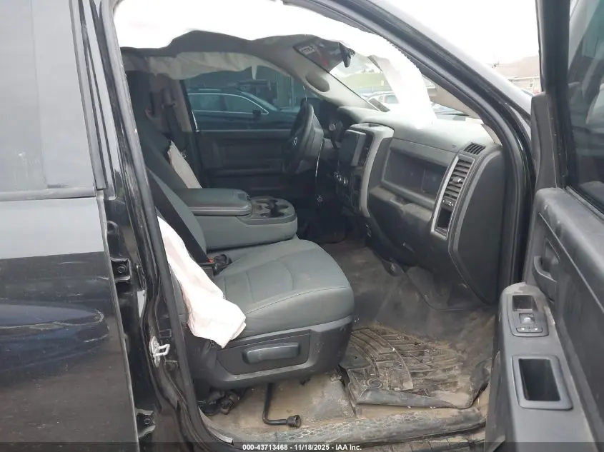 2016 RAM 1500 TRADESMAN