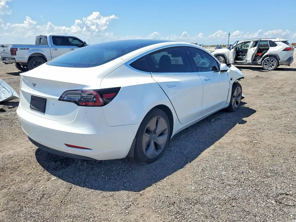 2019 TESLA MODEL 3   