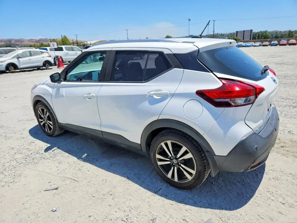 2020 NISSAN KICKS SV  