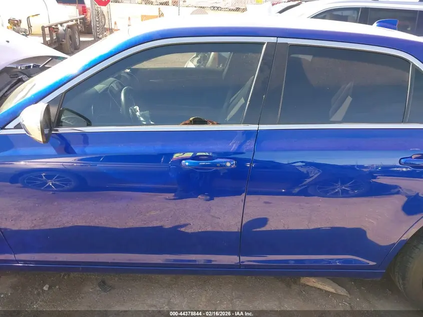2019 CHRYSLER 300 TOURING