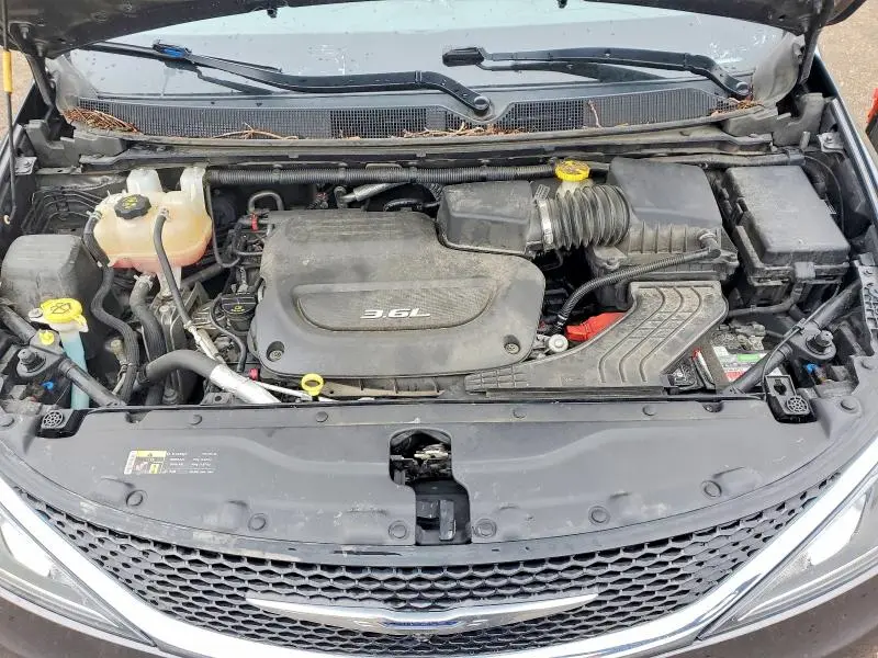 2017 CHRYSLER PACIFICA TOURING L PLUS  