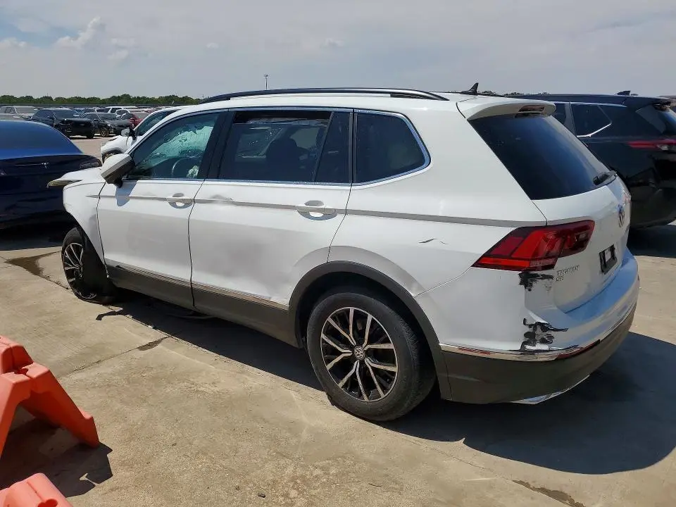 2021 VOLKSWAGEN TIGUAN SE  