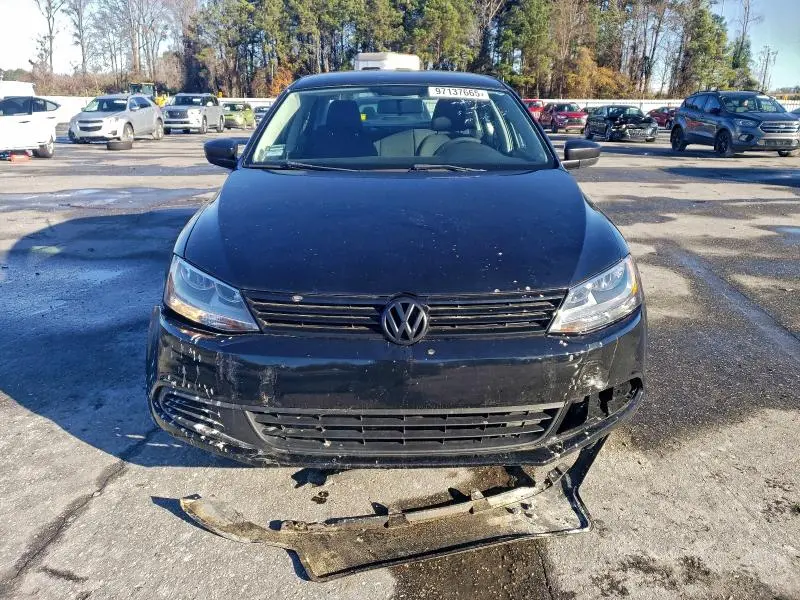 2012 VOLKSWAGEN JETTA BASE  