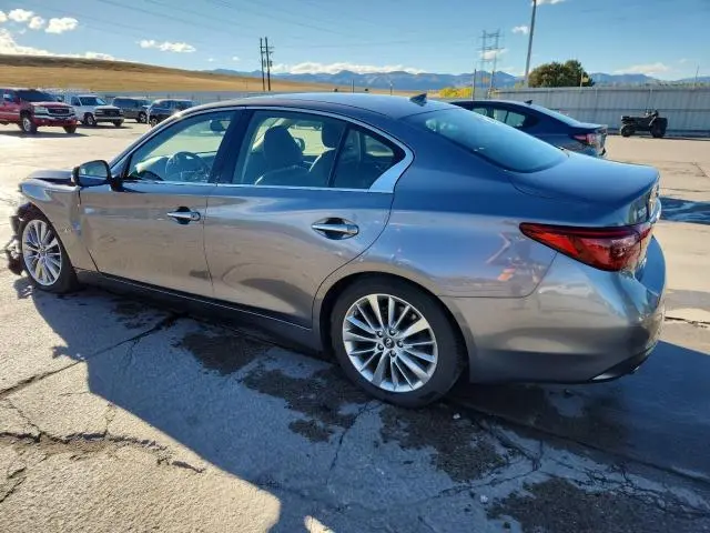 2018 INFINITI Q50 LUXE  