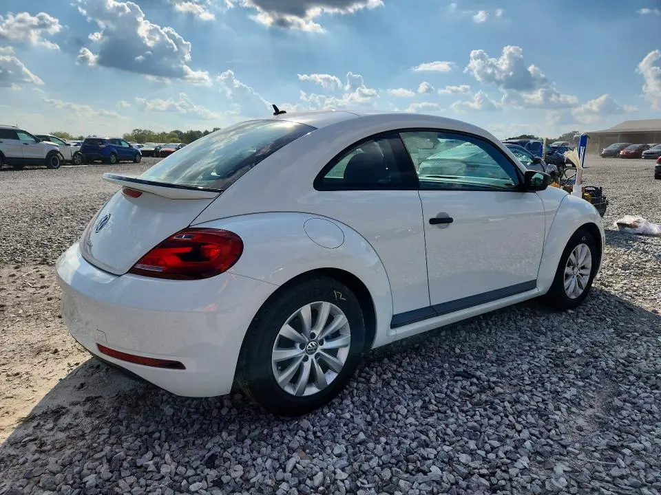 2017 VOLKSWAGEN BEETLE 1.8T  