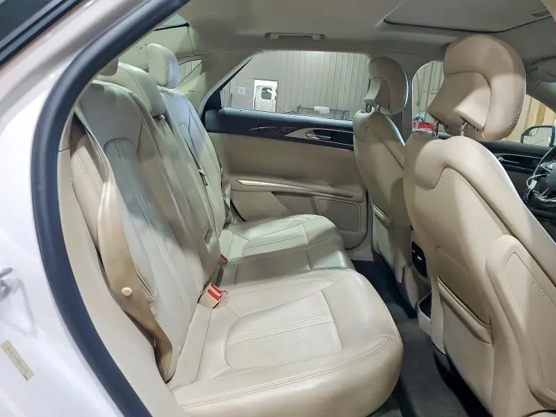 2016 LINCOLN MKZ   